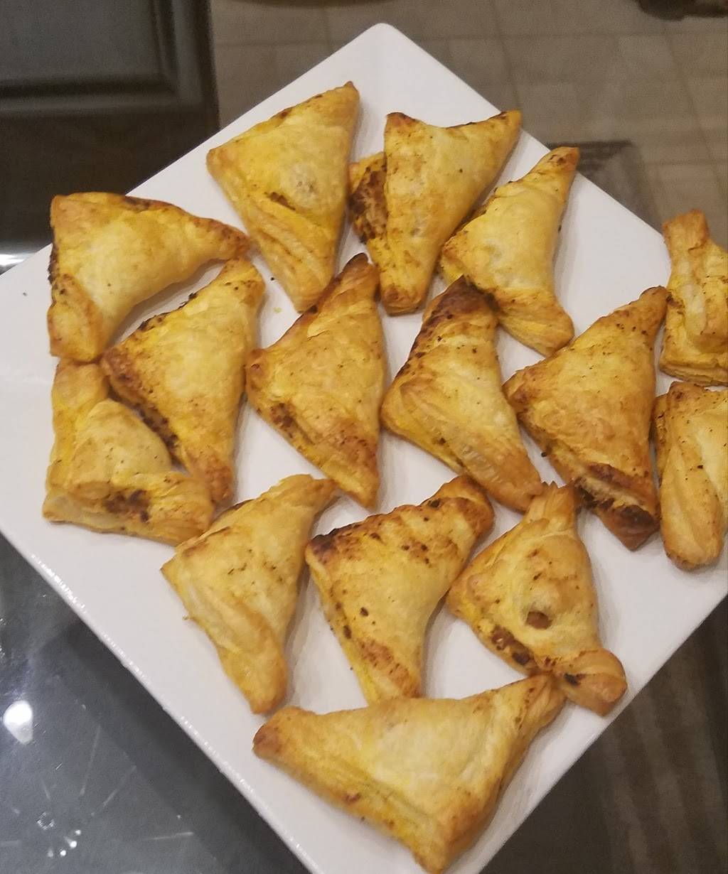 Biryani Pot | restaurant | 2811 Patriots Ln ste 101, Naperville, IL 60563, USA | 6304709000 OR +1 630-470-9000