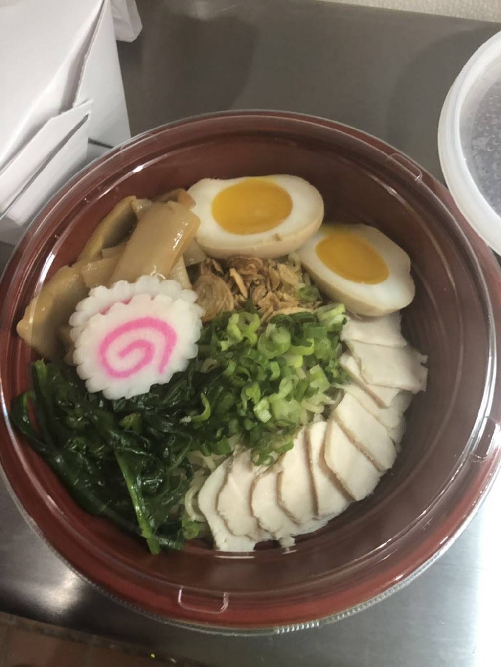 Asian bistro | restaurant | 641 Farmington Ave, Bristol, CT 06010, USA | 8605832800 OR +1 860-583-2800