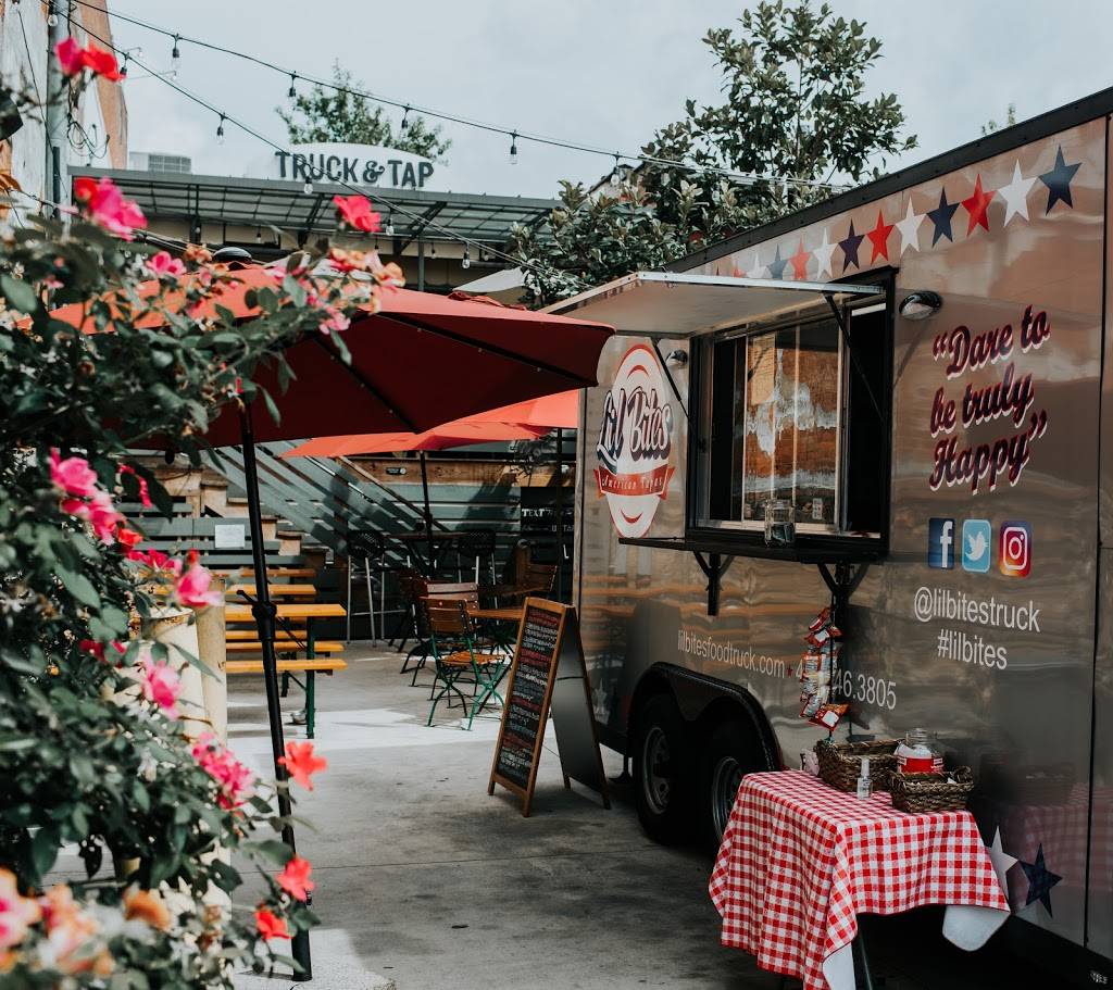 Lil Bites Food Truck | restaurant | 217 Park Creek Dr, Woodstock, GA 30188, USA | 4042463805 OR +1 404-246-3805