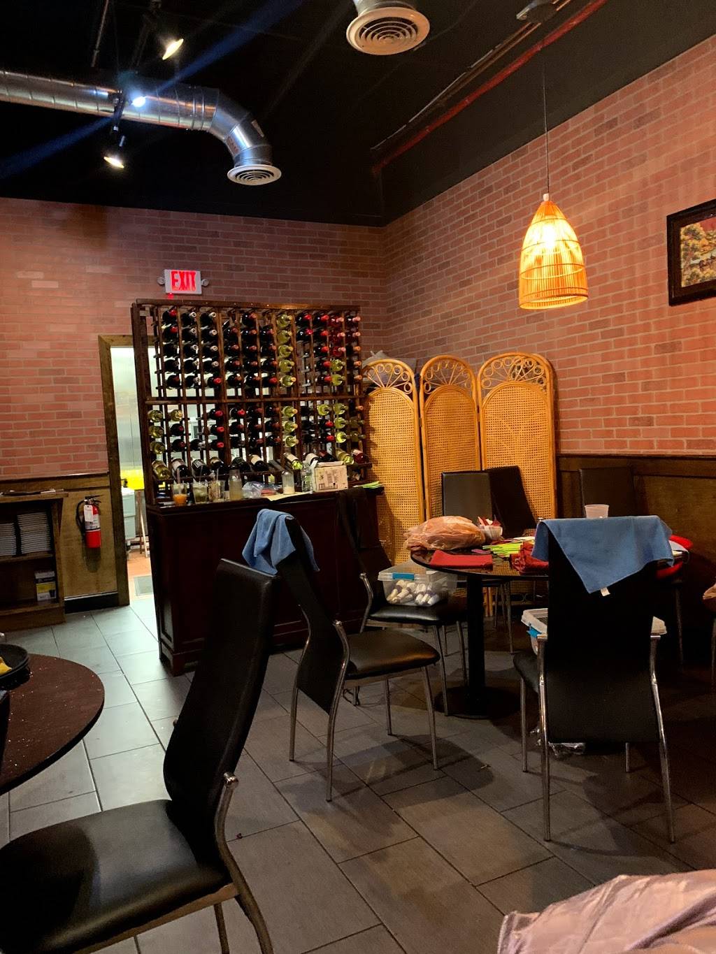 Viet Chopsticks | restaurant | 14532 Potomac Mills Rd, Woodbridge, VA 22192, USA | 5713986674 OR +1 571-398-6674