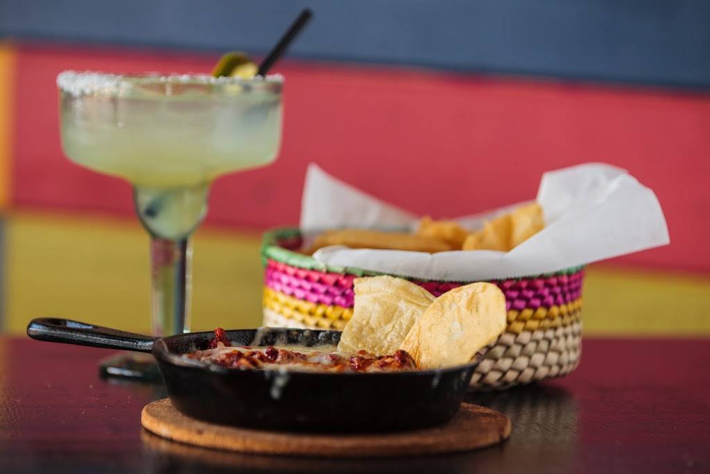 Mias Cantina | restaurant | 143 W Prospect Ave, Mt Prospect, IL 60056, USA | 2247642433 OR +1 224-764-2433