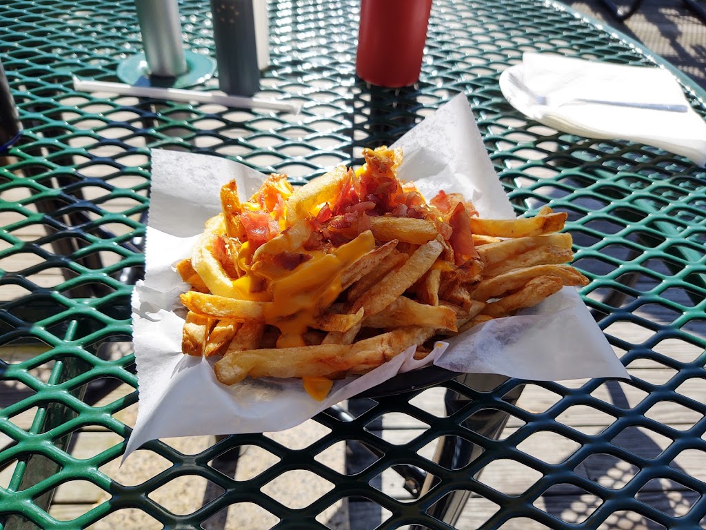 Spruce Creek Tavern | restaurant | 5450 Isett Rd, Spruce Creek, PA 16683, USA | 8146323287 OR +1 814-632-3287