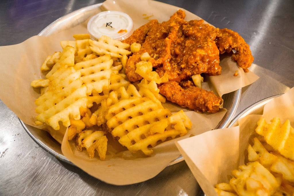 Bluffalo Wings | restaurant | 10529 S Padre Island Dr, Corpus Christi, TX 78418, USA | 3618669464 OR +1 361-866-9464