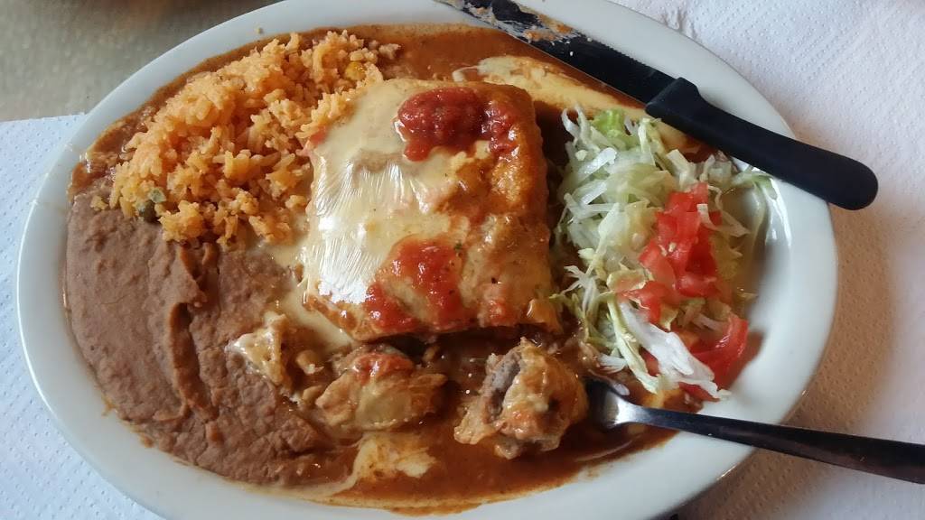 El Rodeo Mexican Restaurant | restaurant | 609 Plum St, Lampasas, TX 76550, USA | 5125568757 OR +1 512-556-8757