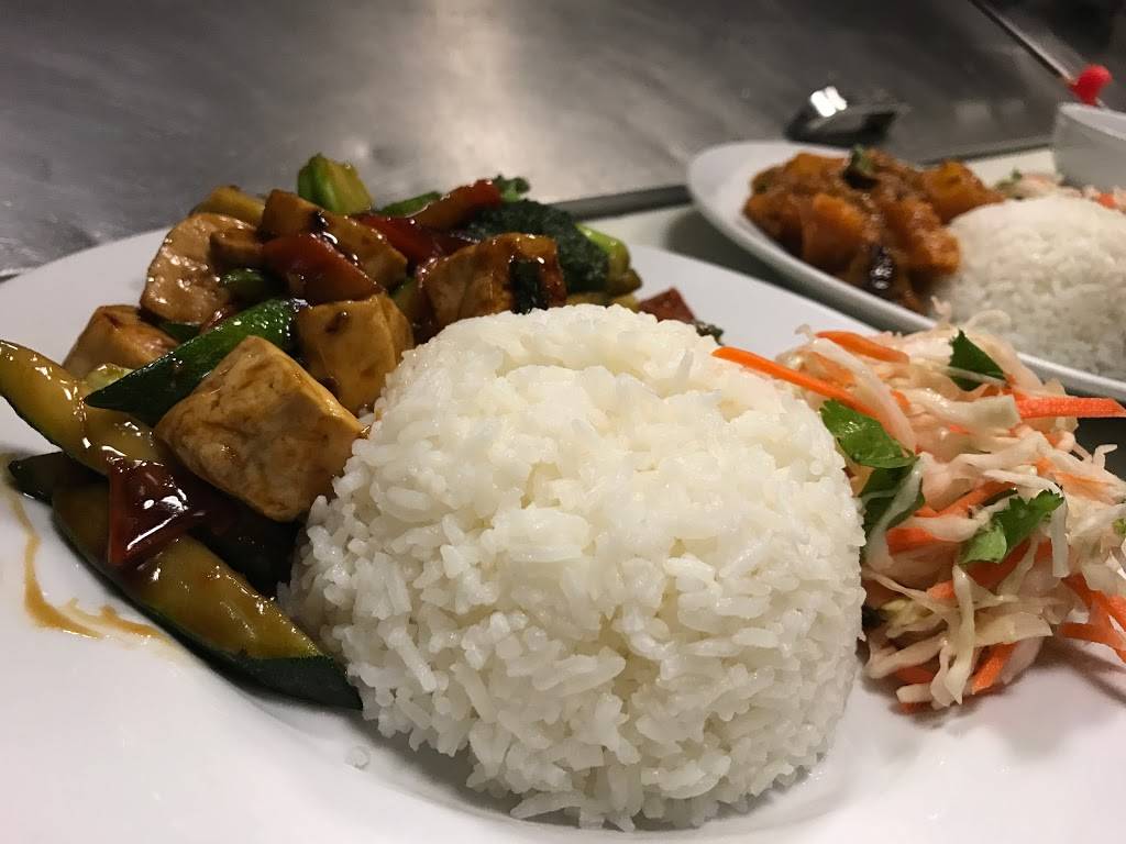 Martsa On Elm | restaurant | 233 Elm St, Somerville, MA 02144, USA | 6176660660 OR +1 617-666-0660