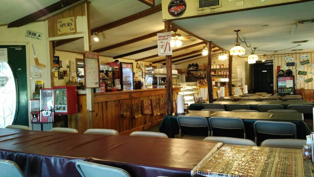 Constantinos | restaurant | 7300 S Loop 1604 W, Somerset, TX 78069, USA | 8307013366 OR +1 830-701-3366