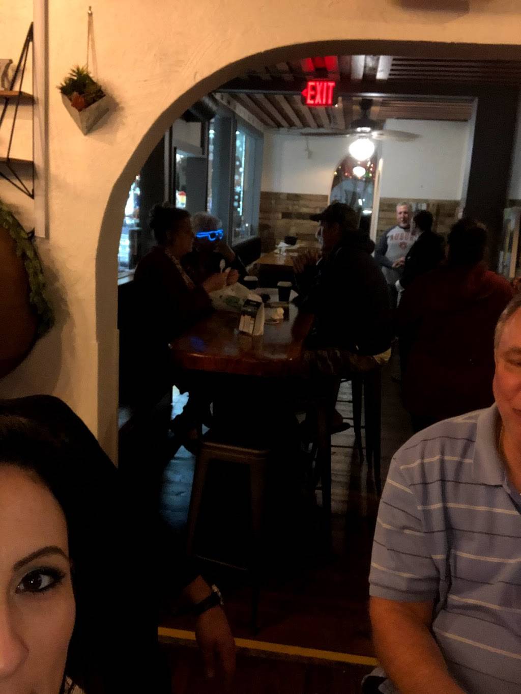 Wolf Branch Brewing - Mount Dora | restaurant | 100 E 4th Ave, Mt Dora, FL 32757, USA | 4072761510 OR +1 407-276-1510