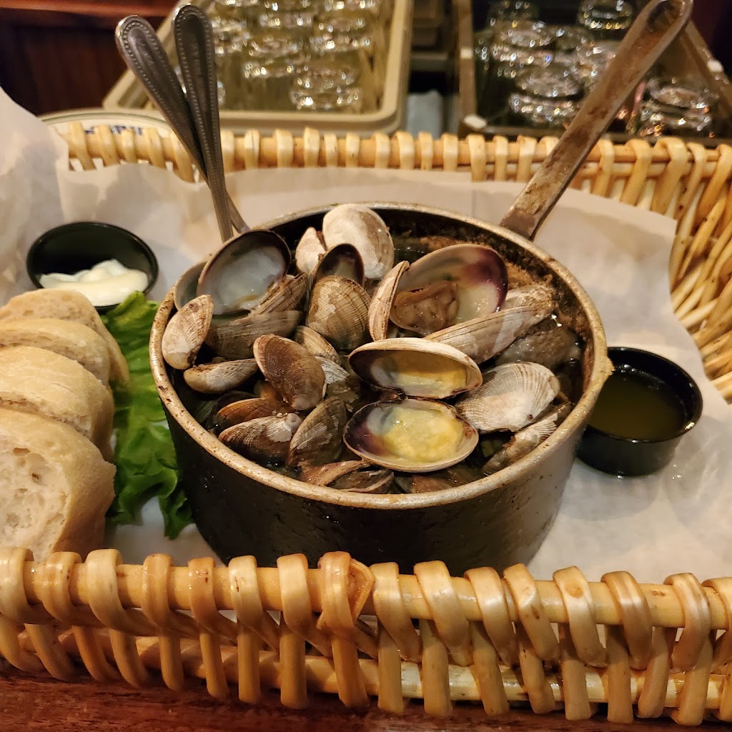 Pier 101 | restaurant | 415 US-101, Lincoln City, OR 97367, USA | 5419948840 OR +1 541-994-8840