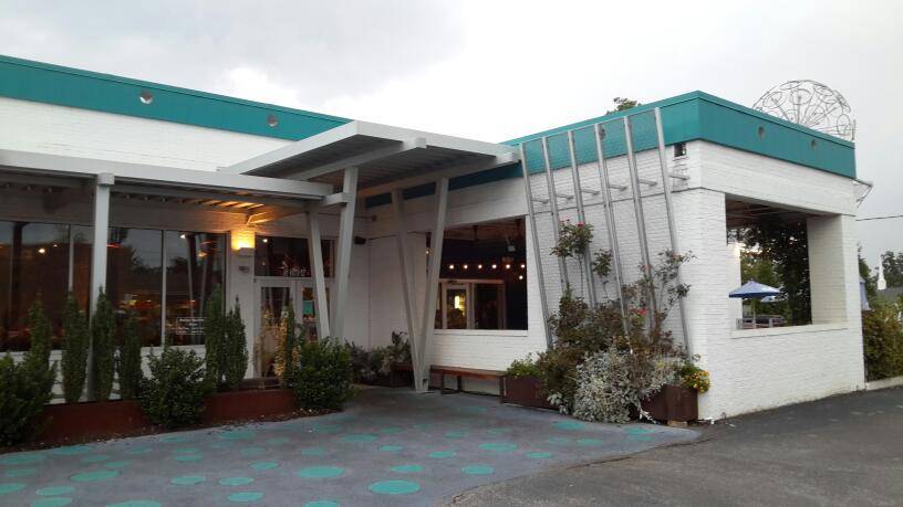 Mellow Mushroom | meal takeaway | 5364 Sunset Blvd, Lexington, SC 29072, USA | 8033590778 OR +1 803-359-0778