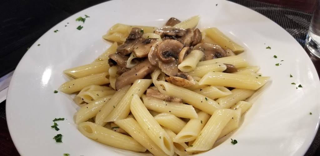 Los Olivos Ristorante | restaurant | 3759 E Desert Inn Rd, Las Vegas, NV 89121, USA | 7024433150 OR +1 702-443-3150