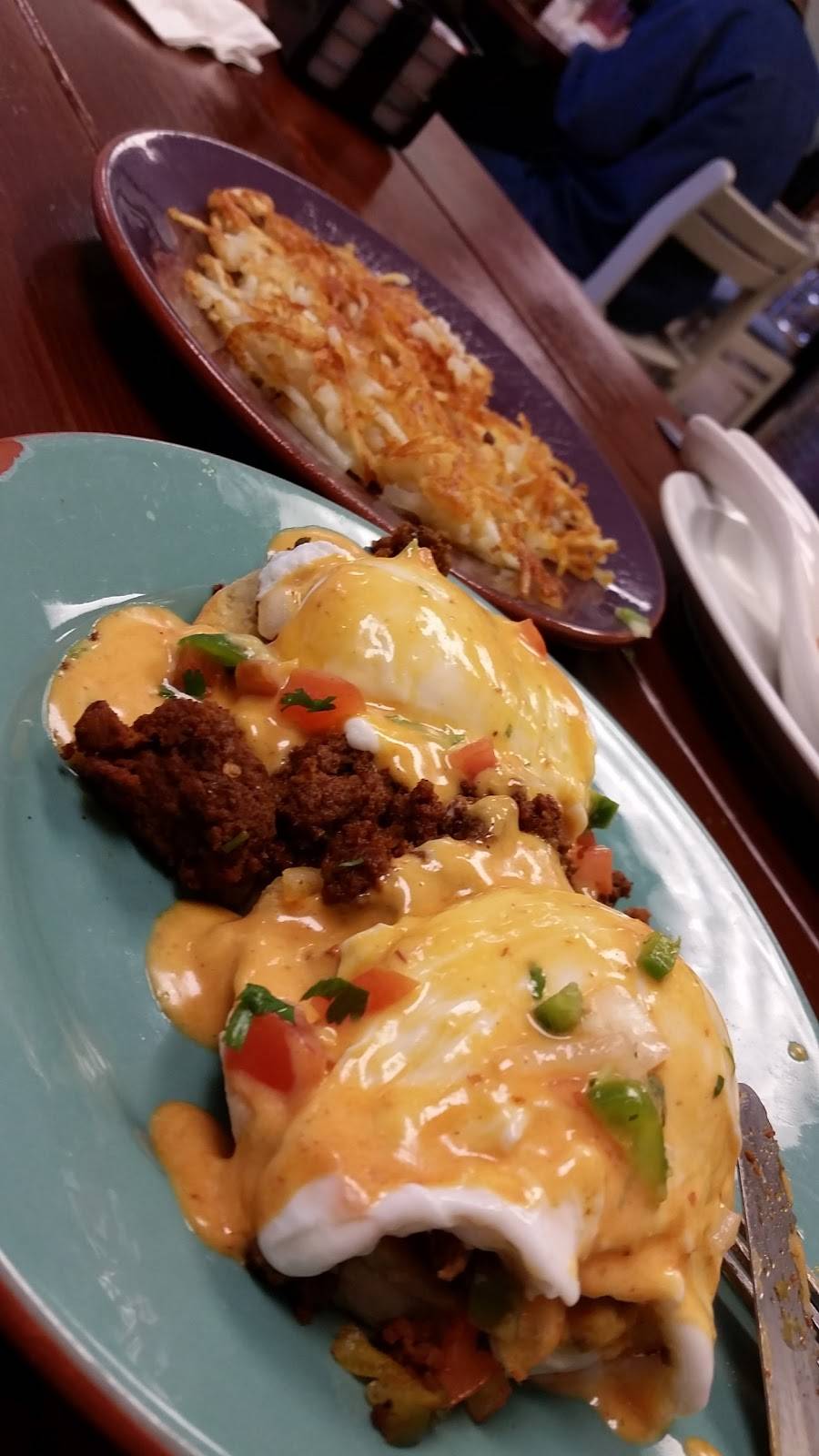 Eggspress Cafe | restaurant | 651 Railroad Ave, Round Lake, IL 60073, USA | 8477400285 OR +1 847-740-0285