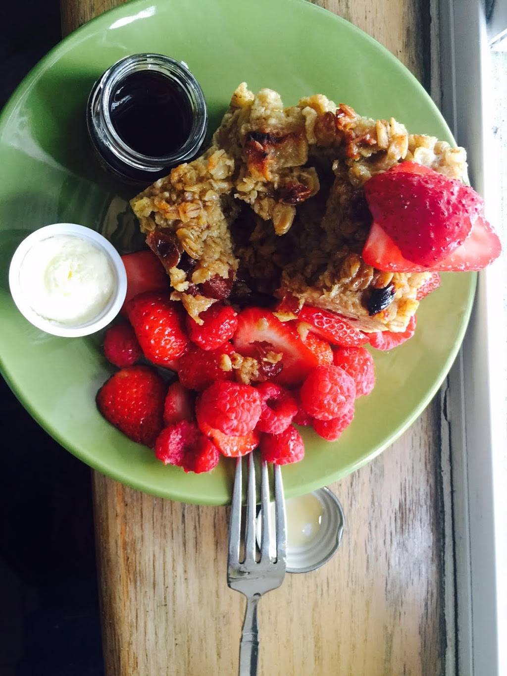 Delias Kitchen | restaurant | 1034 Lake St, Oak Park, IL 60301, USA | 7083581300 OR +1 708-358-1300