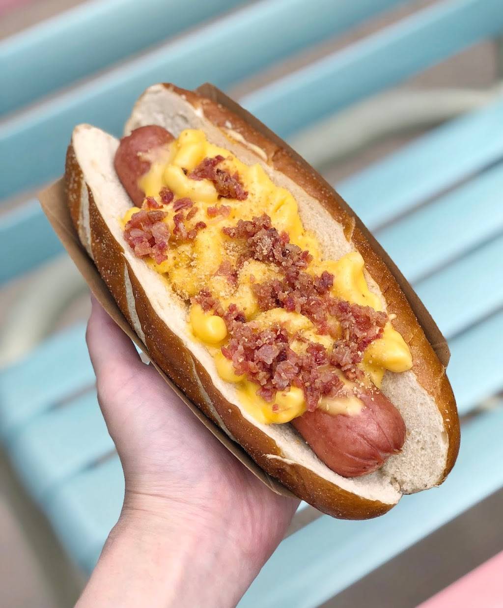 Avalunch | restaurant | 2902 Osceola Pkwy, Orlando, FL 32830, USA | 4079393463 OR +1 407-939-3463