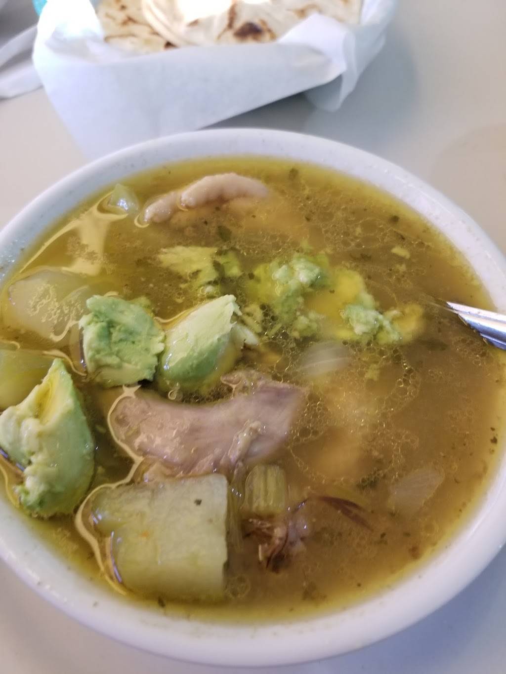 Susanas | restaurant | 5218 S Vermont Ave, Los Angeles, CA 90037, USA | 3235312213 OR +1 323-531-2213