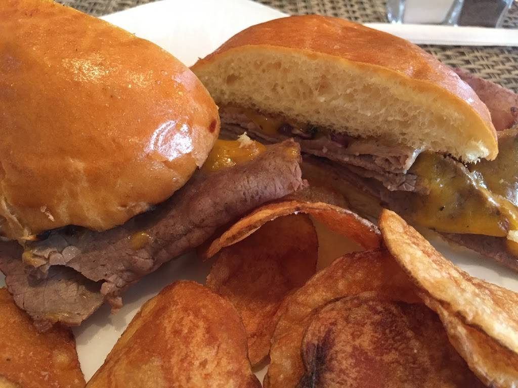 Twelves Grill & Cafe | restaurant | 10 Exchange Pl, West Grove, PA 19390, USA | 6108694020 OR +1 610-869-4020