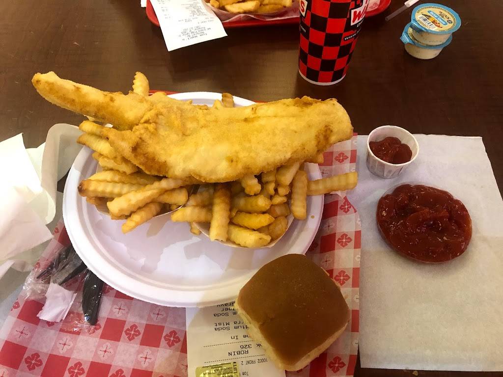 Tom Wahls Greece Ridge Mall | restaurant | 440 Greece Ridge Center Dr, Rochester, NY 14626, USA | 5852272950 OR +1 585-227-2950