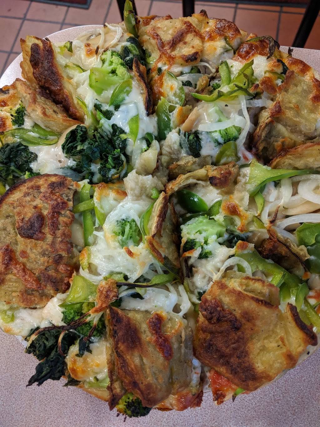 Johns Pizza | restaurant | 162 Grove St, Stamford, CT 06901, USA | 2033484056 OR +1 203-348-4056