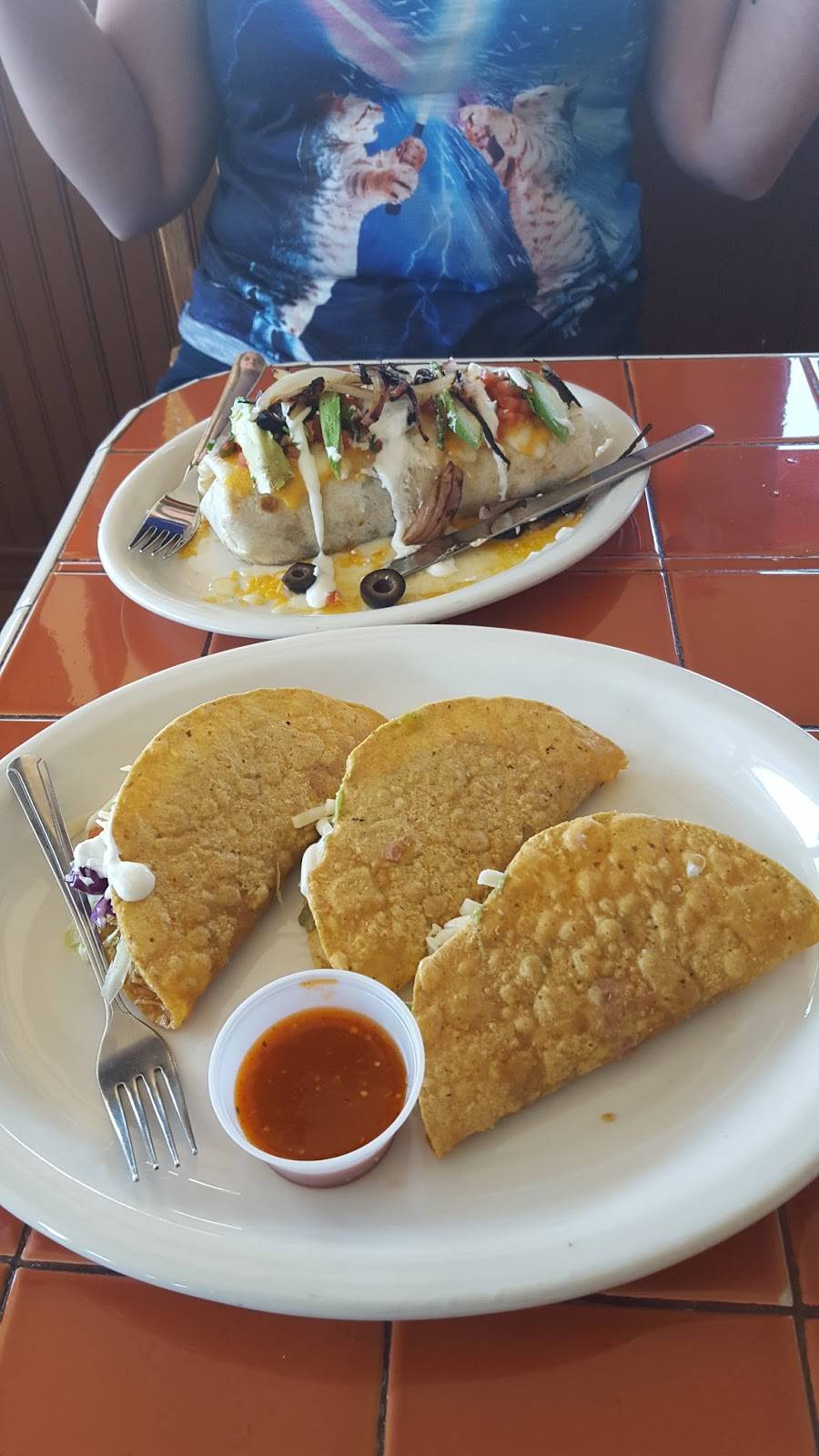 Las Muchachas Restaurant | restaurant | 2483 Old Middlefield Way A, Mountain View, CA 94043, USA | 6509683003 OR +1 650-968-3003