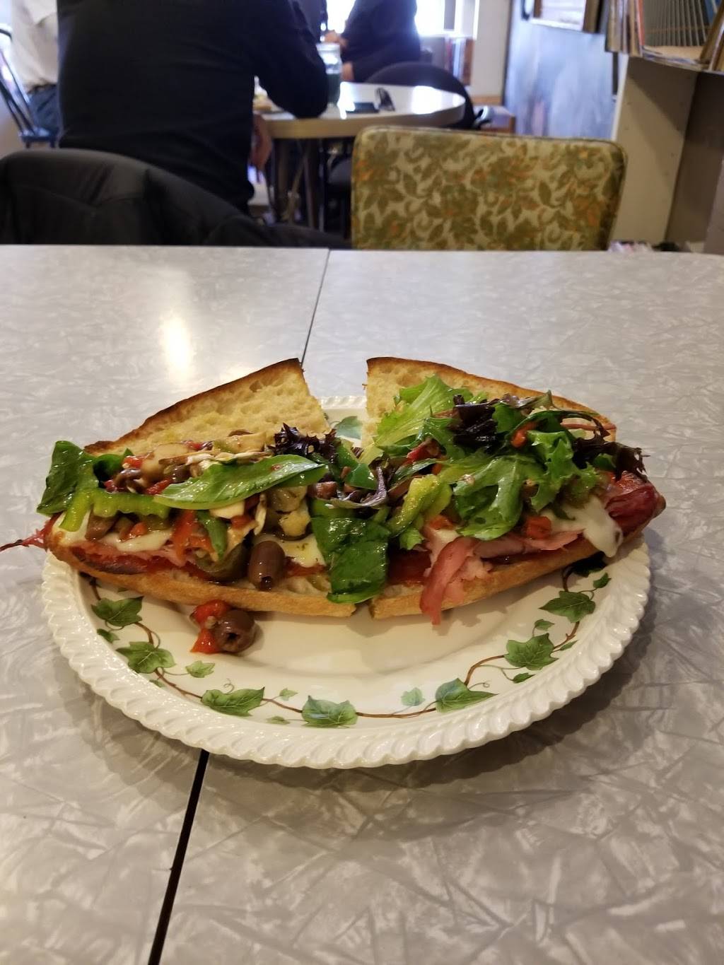 Baked | meal takeaway | 57 S Seminary St, Galesburg, IL 61401, USA | 3092974267 OR +1 309-297-4267