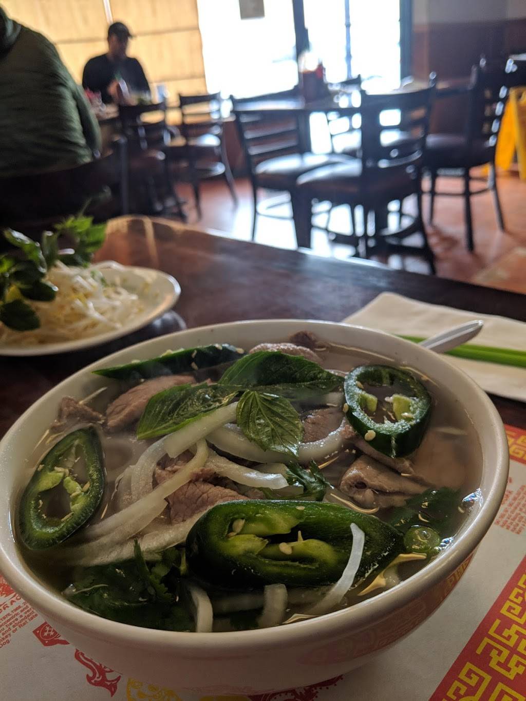 Pho 38 | restaurant | 2915 W 38th Ave, Denver, CO 80211, USA | 3034581303 OR +1 303-458-1303