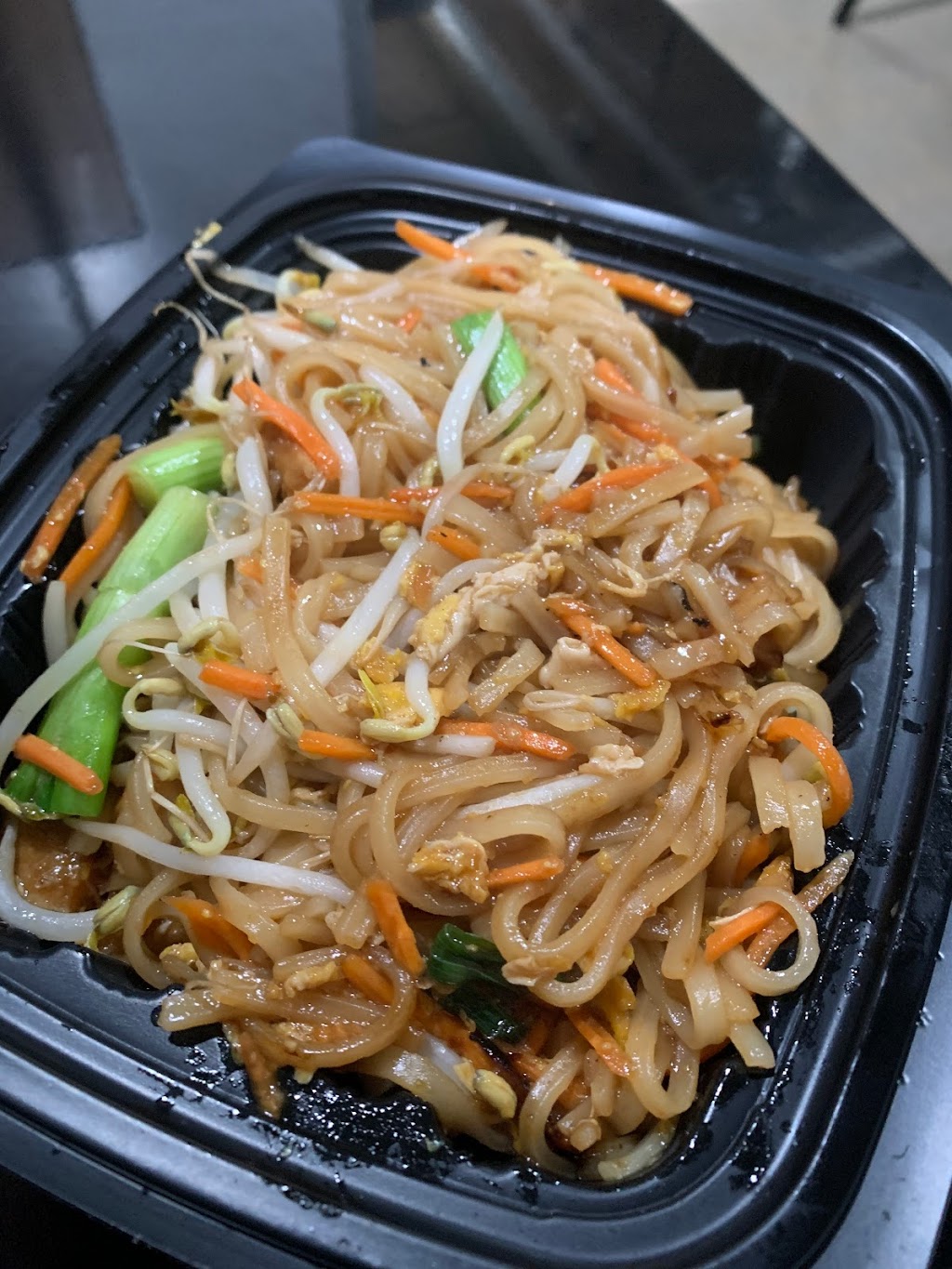 Nois Thai | restaurant | 510 3rd Ave, Longmont, CO 80501, USA | 7205006920 OR +1 720-500-6920