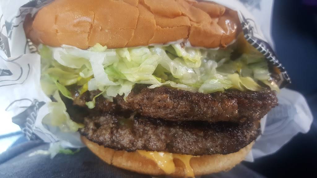 Fatburger | restaurant | 11275 Venice Blvd, Los Angeles, CA 90066, USA | 3103907831 OR +1 310-390-7831