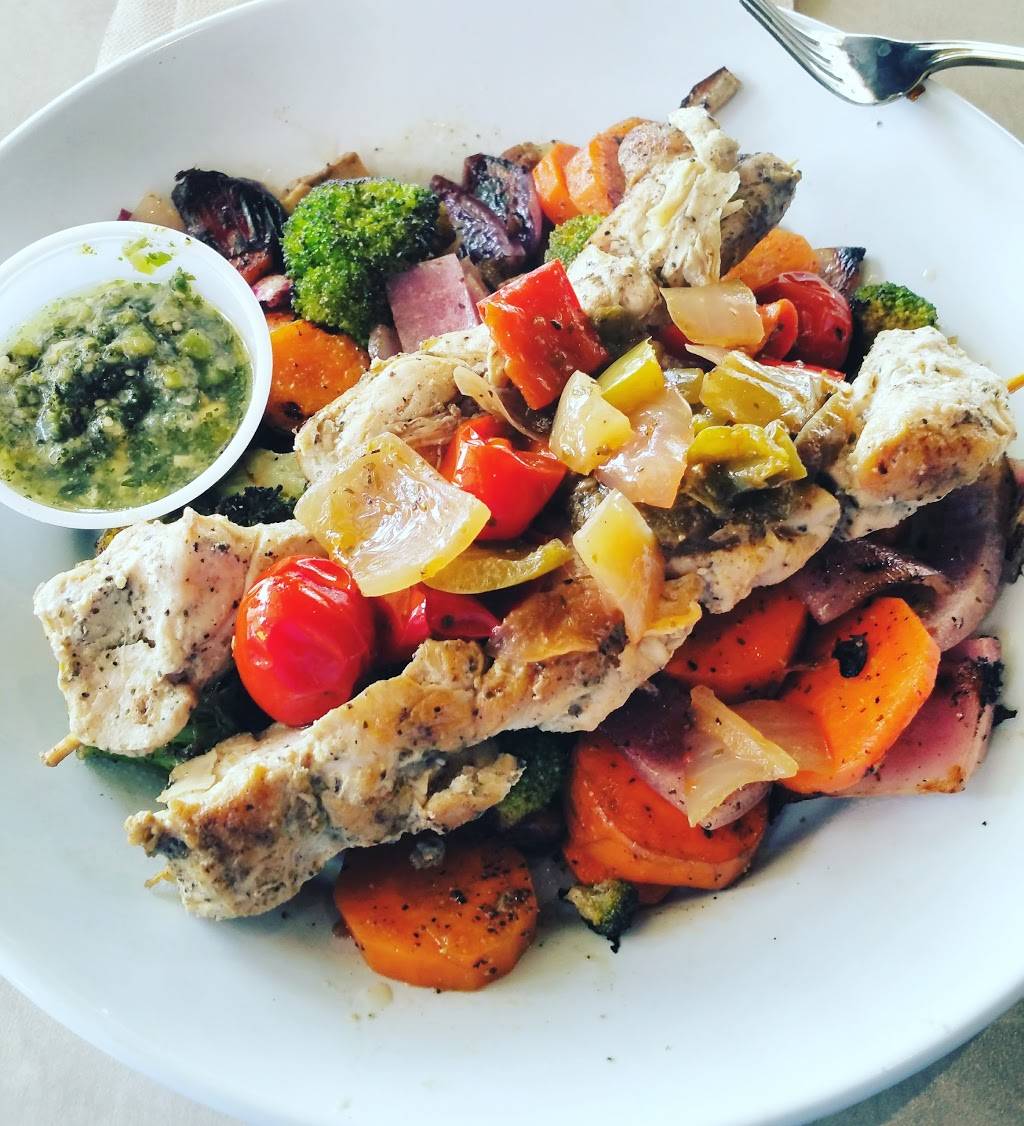 Zoës Kitchen | restaurant | 4126 Summit Plaza Dr, Louisville, KY 40241, USA | 5023298963 OR +1 502-329-8963