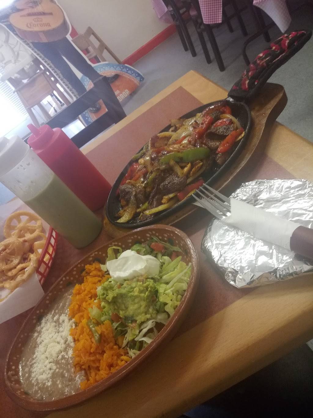 Taqueria La Sabrosita | restaurant | 401 N Poplar Ave C, Waynesboro, VA 22980, USA | 4344667731 OR +1 434-466-7731