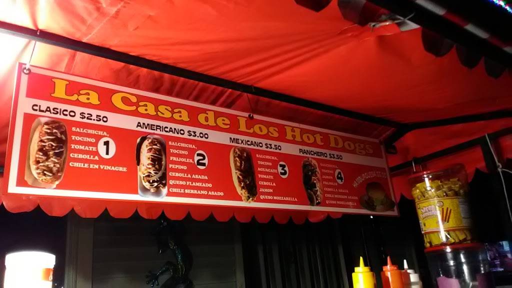 La Casa De Los hot dogs | restaurant | 901 W Cavalcade St, Houston, TX 77009, USA | 8337465436 OR +1 833-746-5436