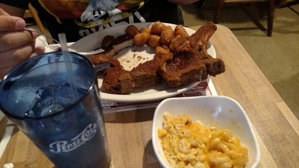 Village Inn | restaurant | 32263 Old Ocean City Rd, Parsonsburg, MD 21849, USA | 4107422935 OR +1 410-742-2935