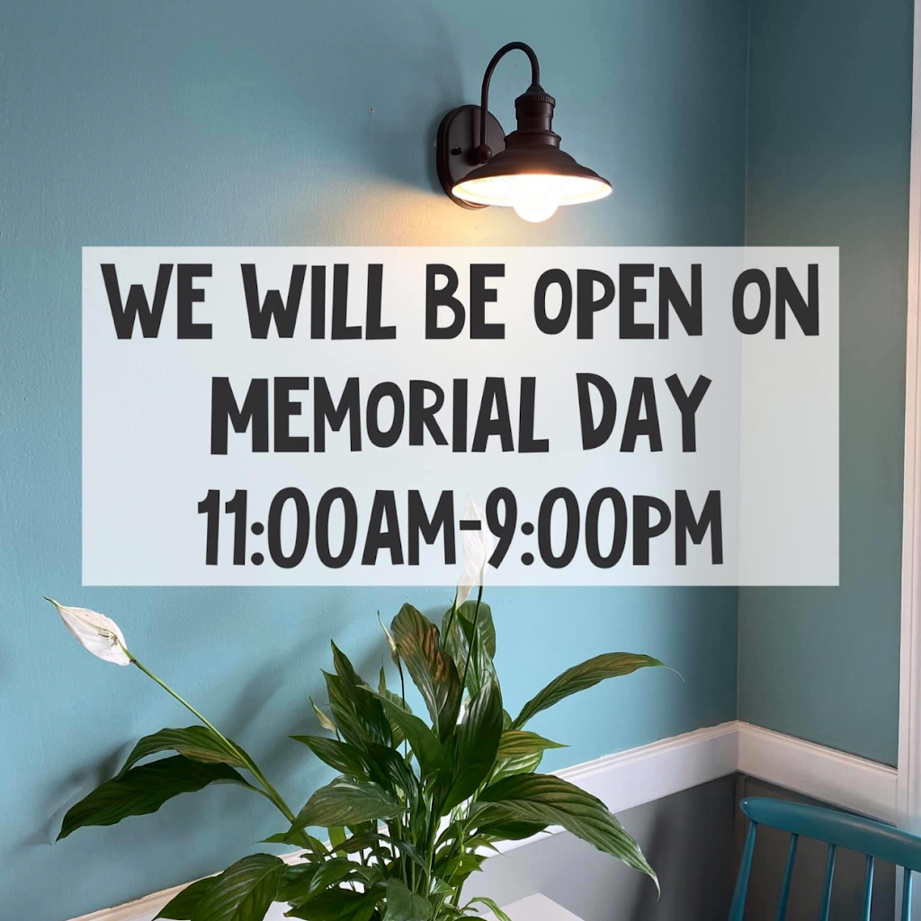 Le Moon Thai Eatery | restaurant | 2380 Lombard St, San Francisco, CA 94123, USA | 4159221599 OR +1 415-922-1599