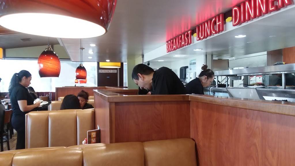 Dennys | restaurant | 1201 Broadway, Redwood City, CA 94063, USA | 6503644545 OR +1 650-364-4545