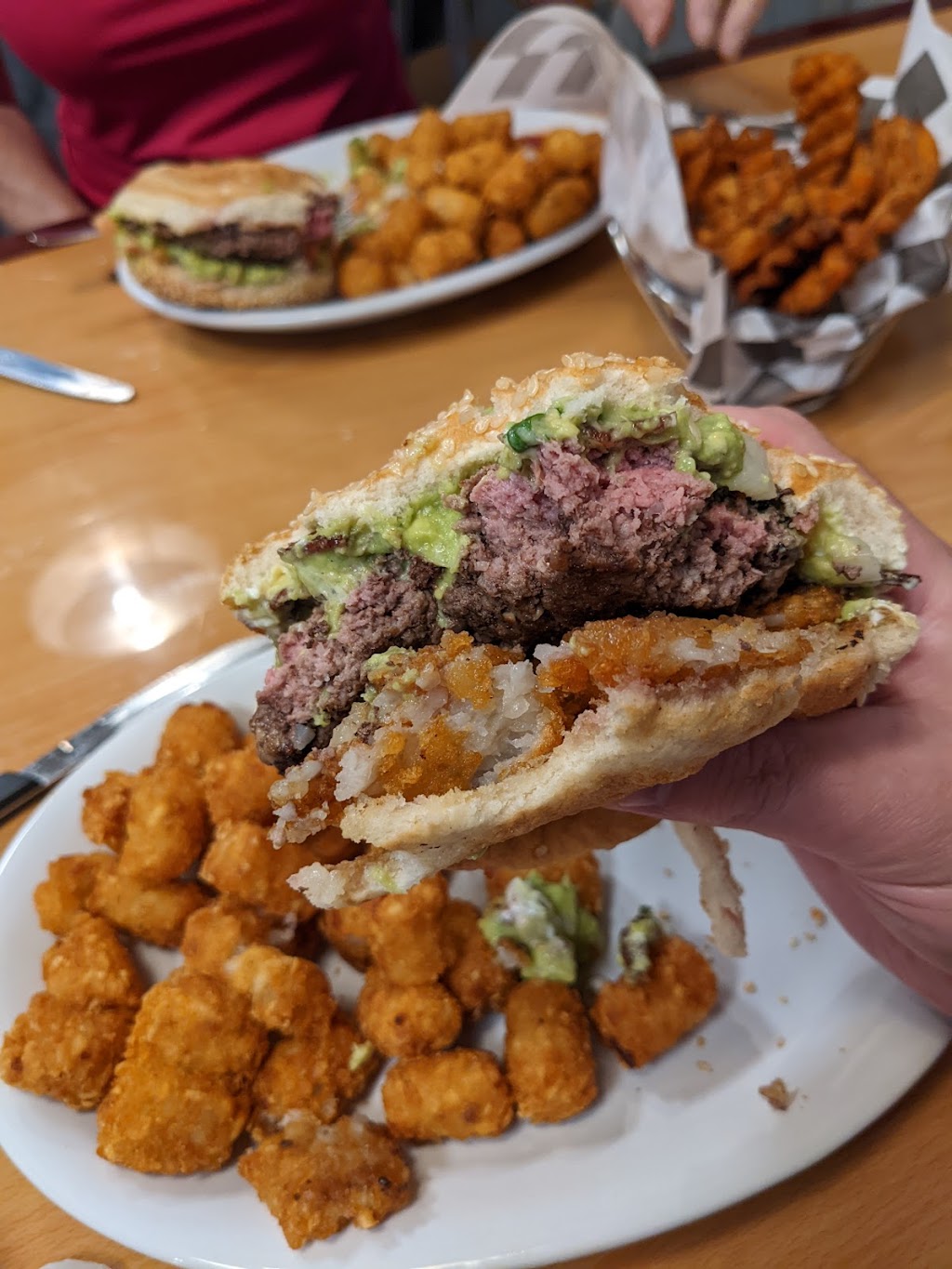 Hammys Burgers and Shakes | restaurant | 19266 Coastal Hwy, Rehoboth Beach, DE 19971, USA | 3022125111 OR +1 302-212-5111