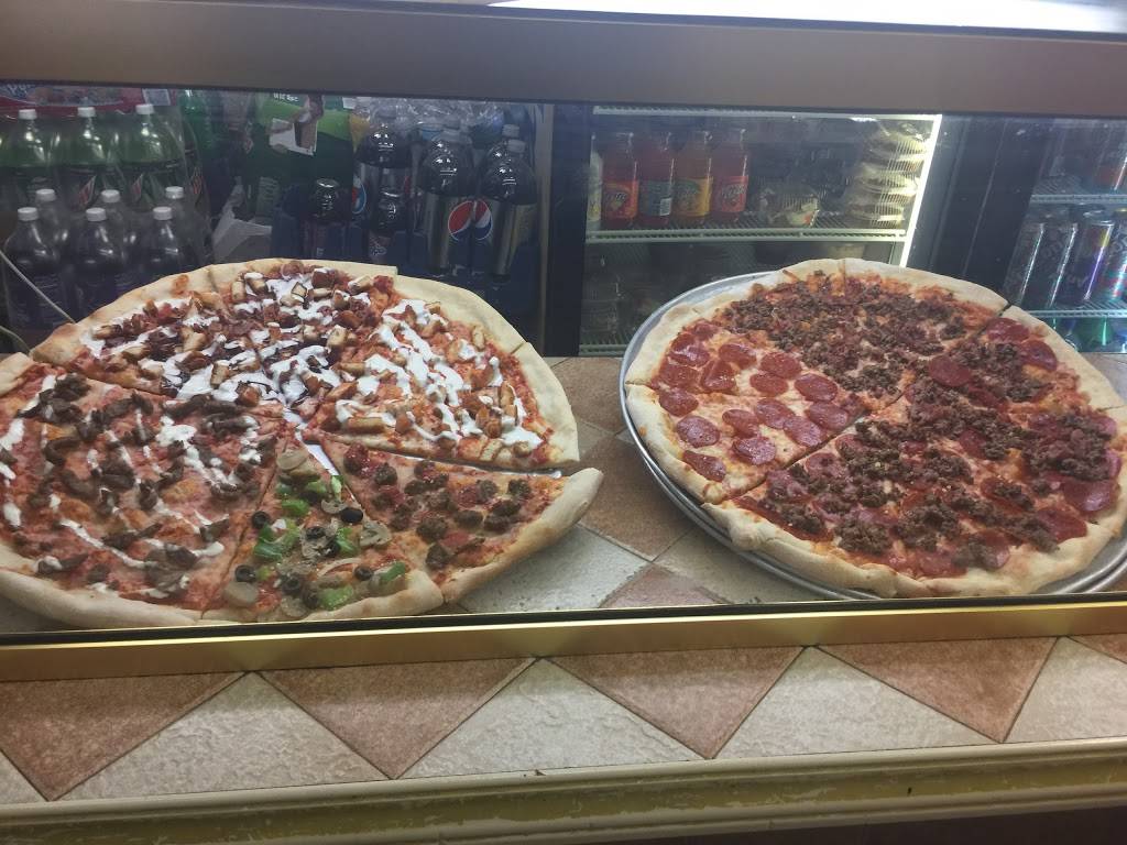 Crowns Fried Chicken & Pizza | meal takeaway | 476 Park Ave, East Orange, NJ 07017, USA | 9736772222 OR +1 973-677-2222