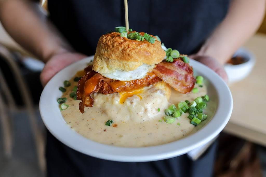 Sweet Lake Biscuits & Limeade | restaurant | 54 W 1700 S, Salt Lake City, UT 84115, USA | 8019531978 OR +1 801-953-1978