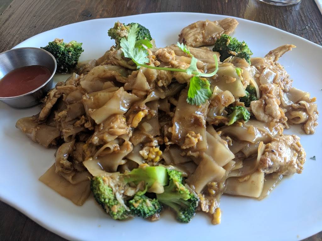 Summer Buffalo Burbank | restaurant | 449 S Glenoaks Blvd, Burbank, CA 91502, USA | 8185614777 OR +1 818-561-4777