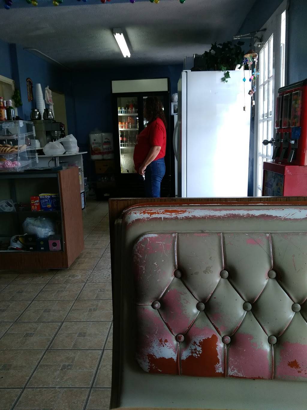 Taqueria y pupuseria La Fuente | restaurant | 9927 Irvington Blvd, Houston, TX 77076, USA | 7138848431 OR +1 713-884-8431