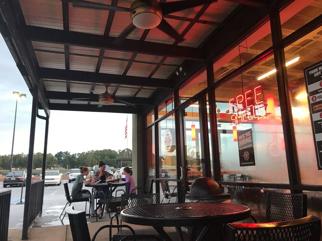 Jimmy Johns | meal delivery | 1919 Kentucky Ave Ste. 121, Vestavia Hills, AL 35216, USA | 2056370707 OR +1 205-637-0707