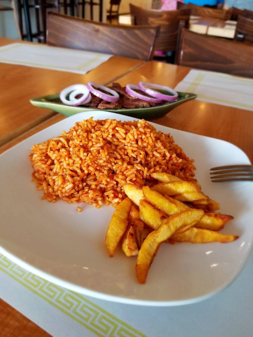 Golden Safari | restaurant | 22431 Foothill Blvd, Hayward, CA 94541, USA | 5104609625 OR +1 510-460-9625