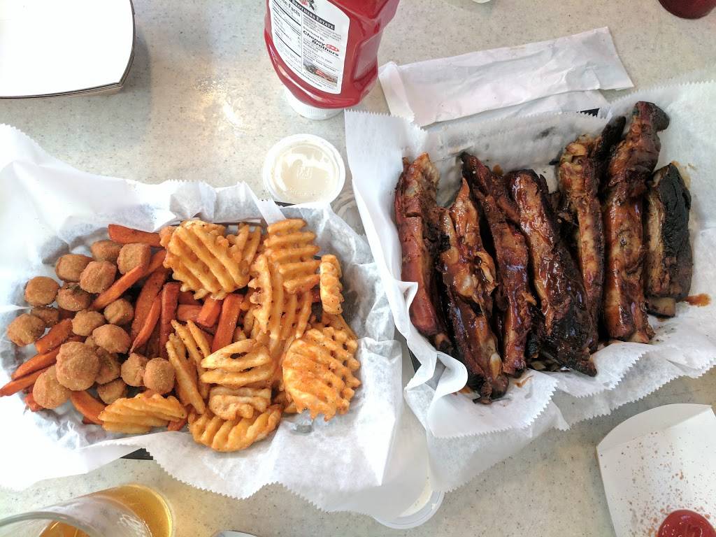 Angry Pepper Tap House | restaurant | 9366 Oakhurst Rd, Seminole, FL 33776, USA | 7275965766 OR +1 727-596-5766