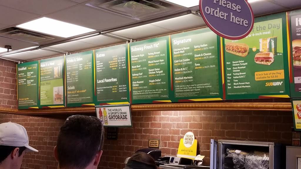 Subway | restaurant | 2361 FL-44, New Smyrna Beach, FL 32168, USA | 3864103243 OR +1 386-410-3243