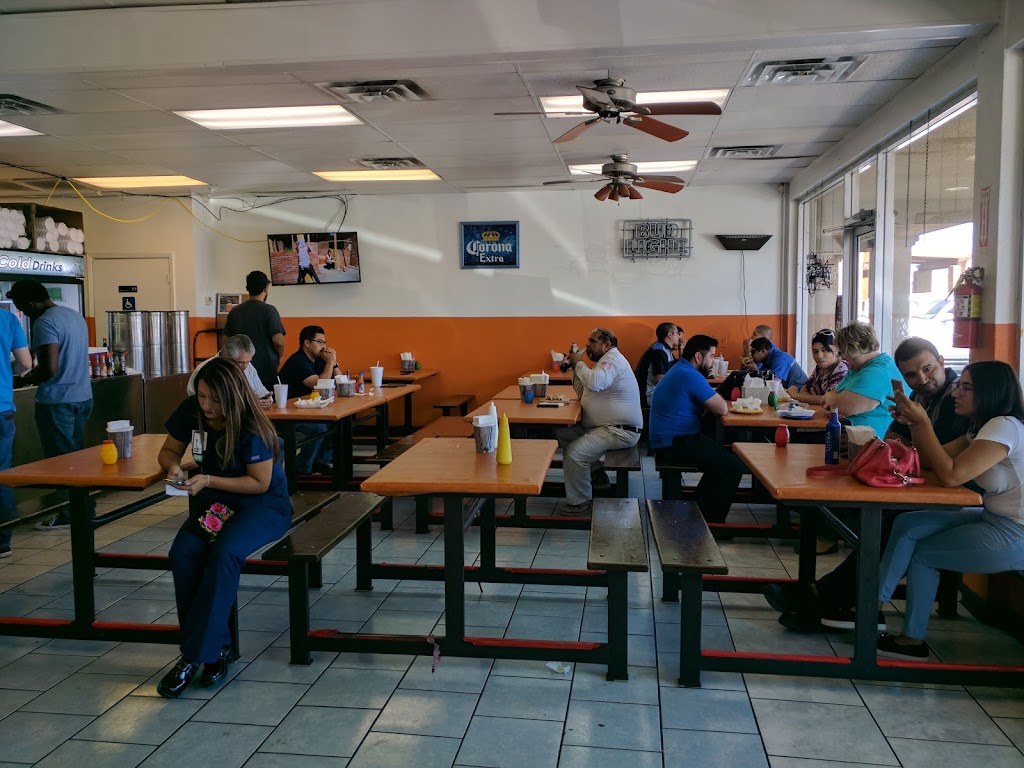 Tacos Marlyn El Centro | restaurant | 1614 S 4th St, El Centro, CA 92243, USA | 7603531686 OR +1 760-353-1686