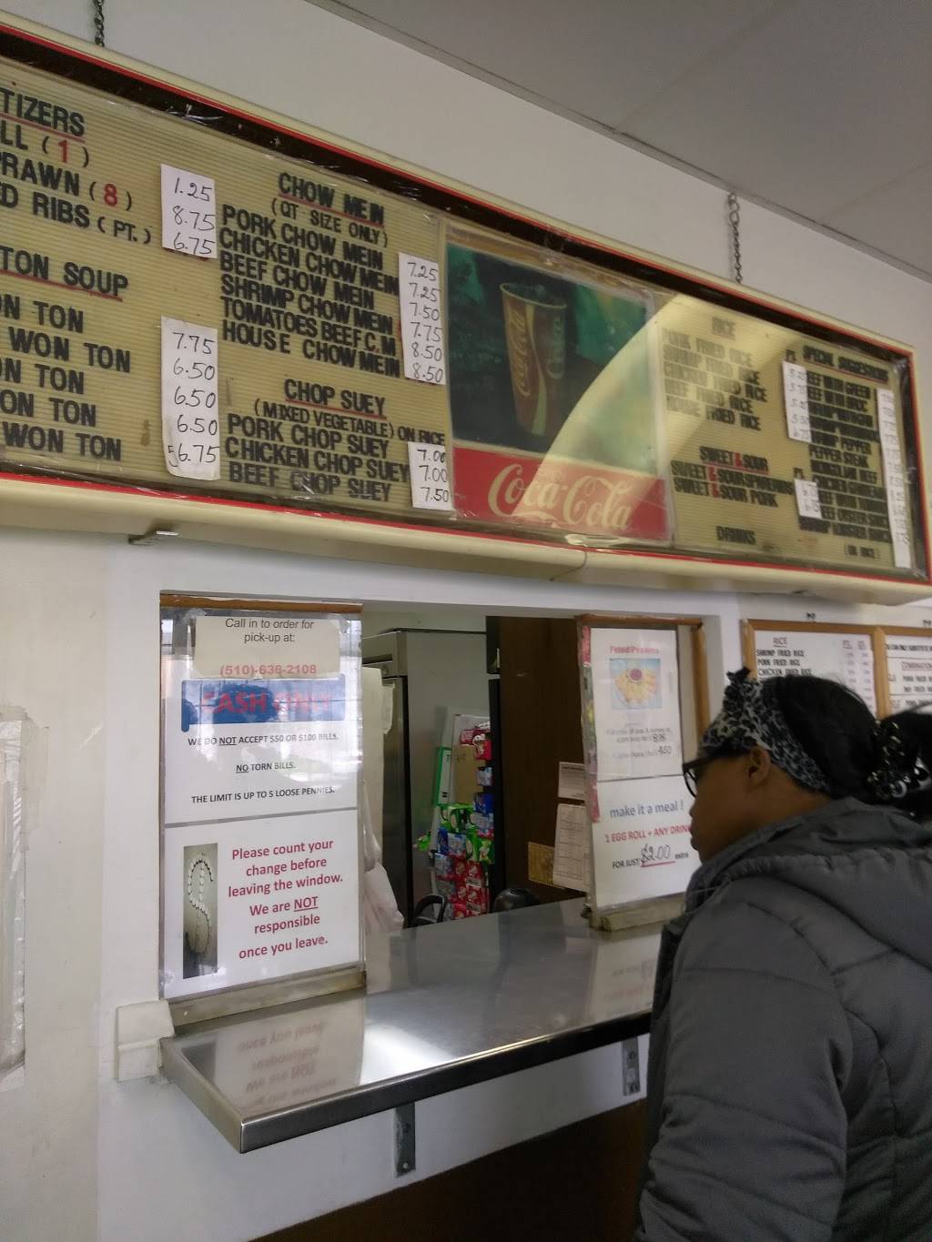 Egg Roll Kitchen | restaurant | 6650 Bancroft Ave, Oakland, CA 94605, USA | 5106382108 OR +1 510-638-2108