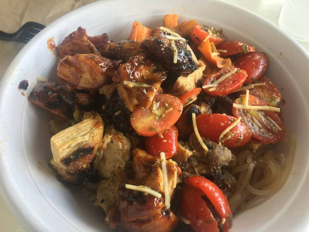 Fresh Kitchen | restaurant | 4616 W Kennedy Blvd, Tampa, FL 33609, USA | 8135635700 OR +1 813-563-5700