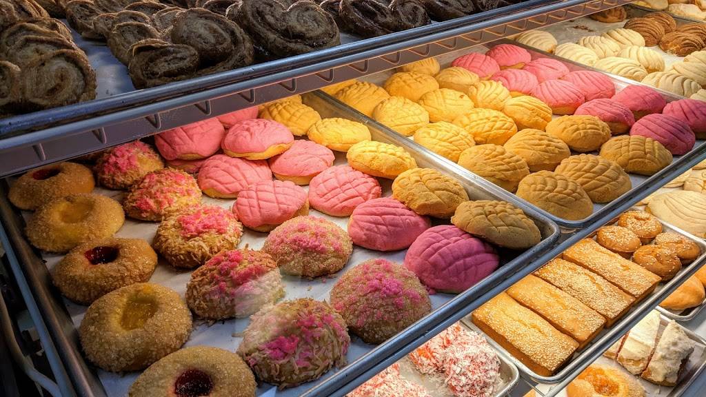 El Pueblo Restaurant | restaurant | 24400 Walnut St, Santa Clarita, CA 91321, USA | 6616780483 OR +1 661-678-0483