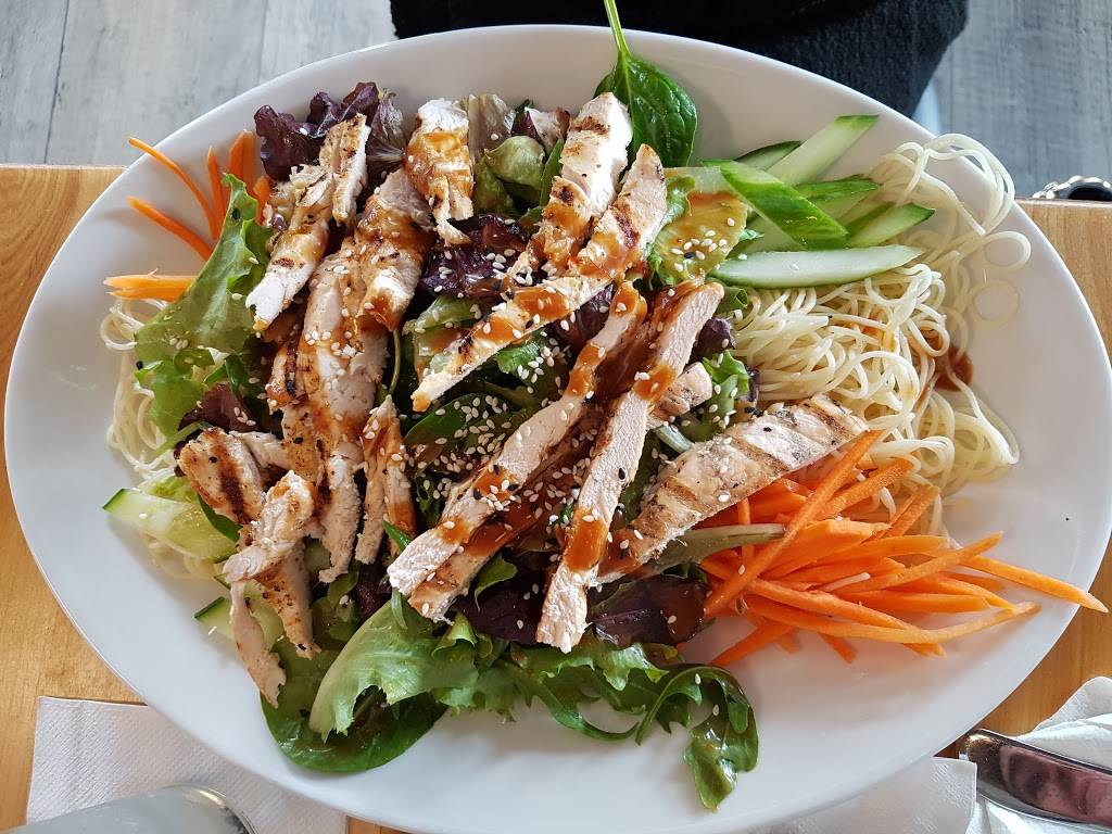 Village Grille | restaurant | 4404 El Mar Dr, Lauderdale-By-The-Sea, FL 33308, USA | 9547765092 OR +1 954-776-5092