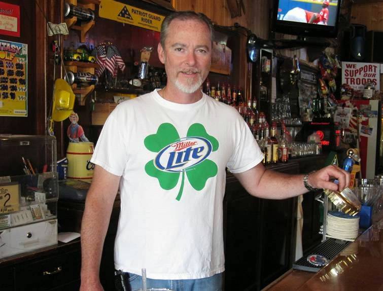 Sportsmans Bar | night club | 106 E Main Ave, Clitherall, MN 56524, USA | 2188641000 OR +1 218-864-1000