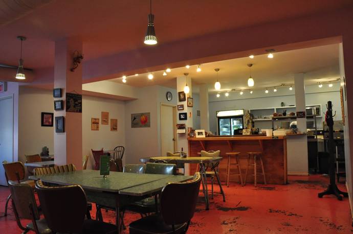 The Planet | restaurant | 374 Water St, Peterborough, ON K9H 3L6, Canada | 7057415243 OR +1 705-741-5243