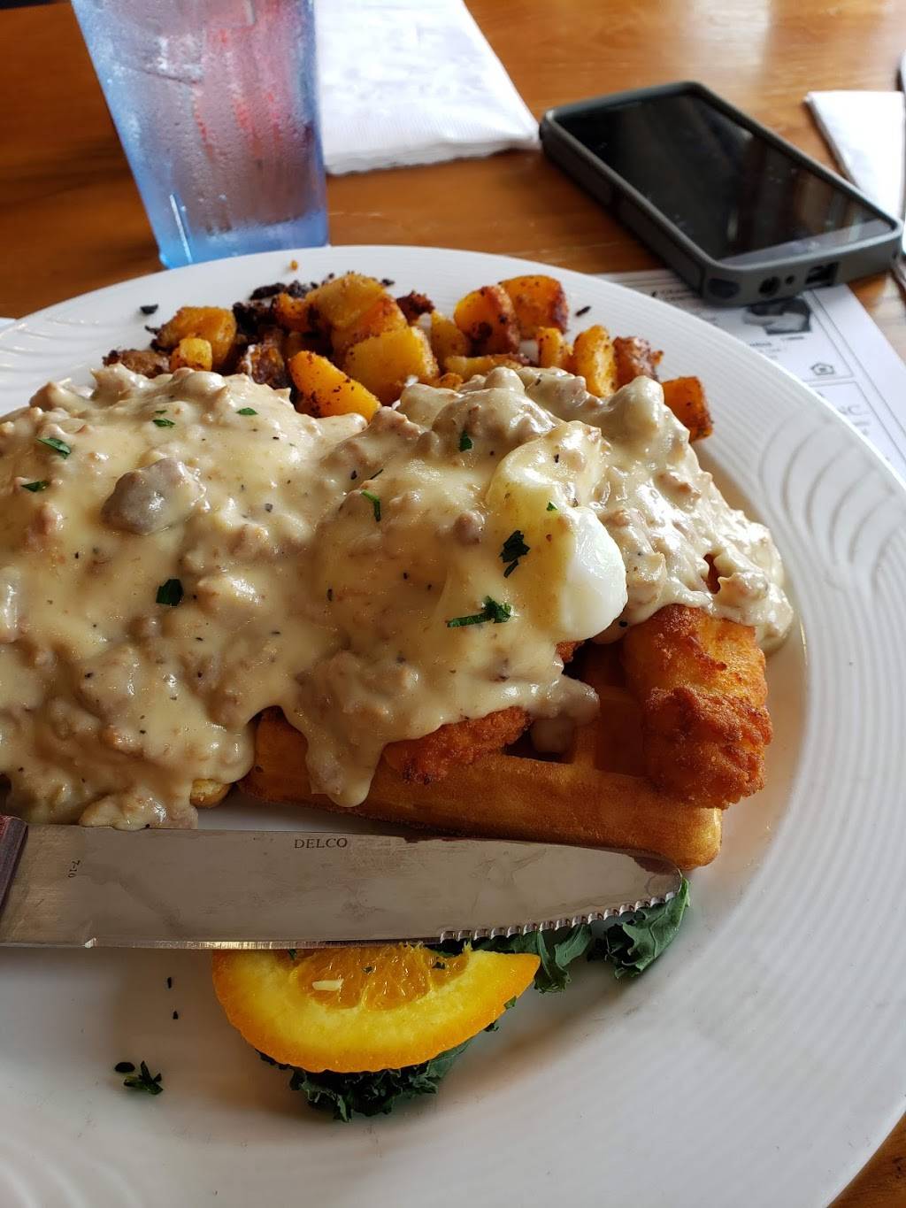 Kim and Steves Masthead Grill | restaurant | 3880 Post Rd, Warwick, RI 02886, USA | 4018840025 OR +1 401-884-0025