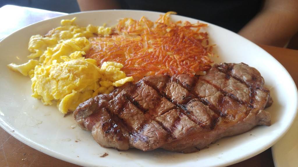 Cocos Bakery Restaurant | restaurant | 10841 Sepulveda Blvd, Mission Hills, CA 91345, USA | 8183653309 OR +1 818-365-3309